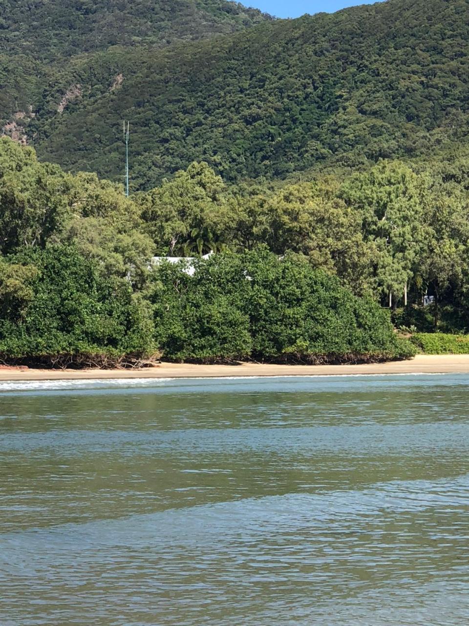Beachfront Peace Cabin Oak Beach 외부 사진